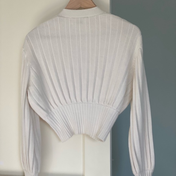 Wilfred cropped cream cardigan. Size small. - Picture 3 of 4